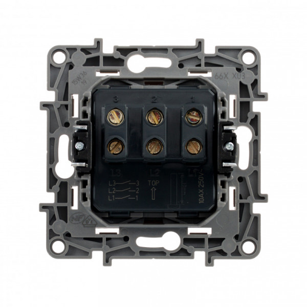 Выключатель Legrand 672213