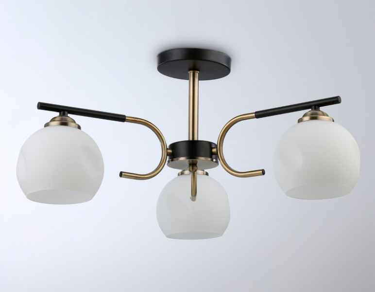 Накладной светильник Ambrella Light TR303311